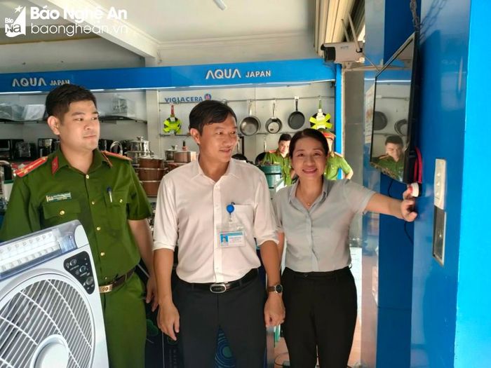 Hệ thống báo cháy được lắp đặt tại các tổ liên gia. Ảnh: Q.A 