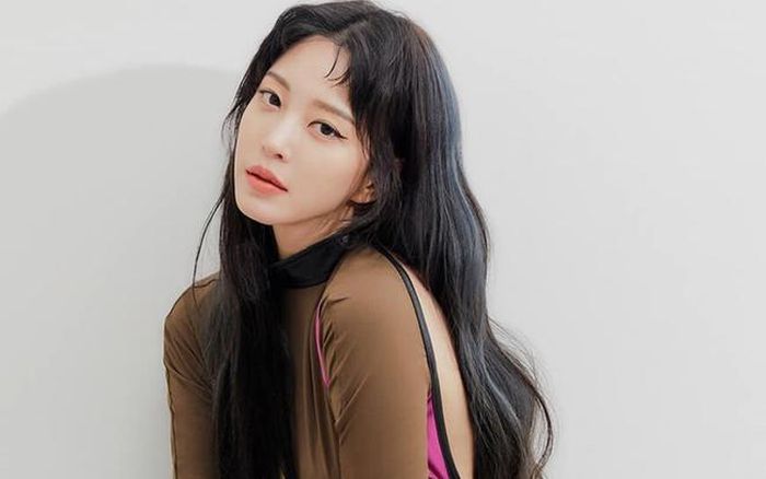 Han Ye Seul mất gần hết danh tiếng sau khi rời công ty cũ