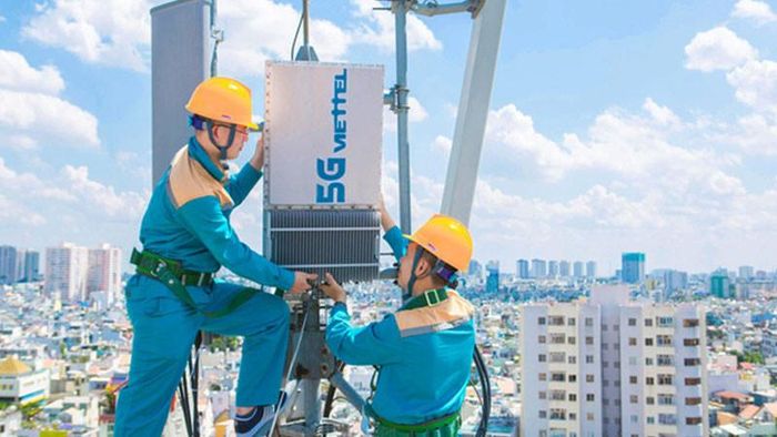 Việt Nam sẽ thương mại hóa mạng 5G trong năm 2023 bằng một phần thiết bị 5G trong nước sản xuất.