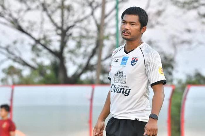 HLV Sritaro quyết vô địch U23 Đông Nam Á cùng U23 Thái Lan