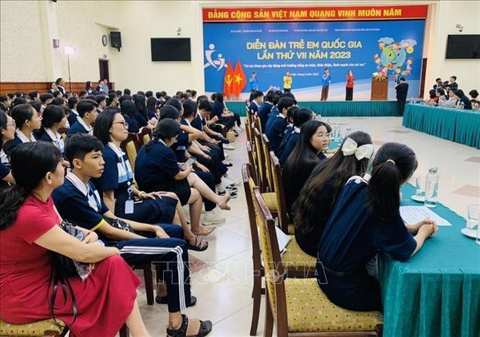 188 trẻ em đại diện cho trên 25 triệu trẻ em trên cả nước cùng tham dự Diễn đàn trẻ em Quốc gia lần thứ VII.