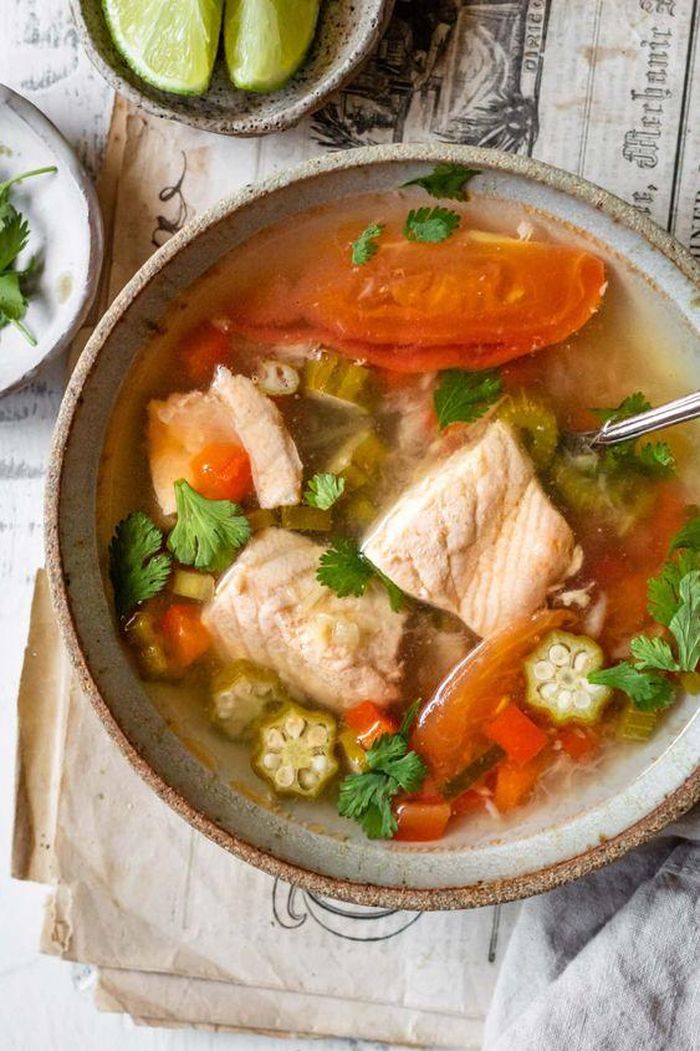 Canh chua cá hồi