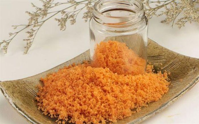 Phần ruốc tơi mịn được tẩm ướp gia vị nhìn rất mịn và ăn rất ngon đấy nhé.