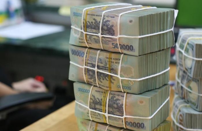 Lãi suất qua đêm đang chịu sự ảnh hưởng của nhiều yếu tố.