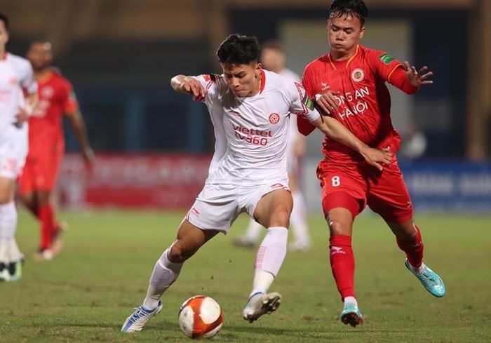 Viettel sẽ là thử thách cực đại của CAHN cho mục tiêu đoạt chức vô địch V-League mùa này. Ảnh: Hoàng Linh