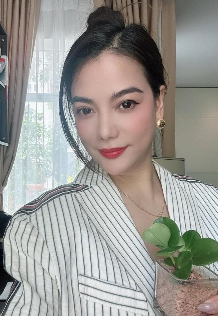 Trương Ngọc Ánh đầy năng lượng.