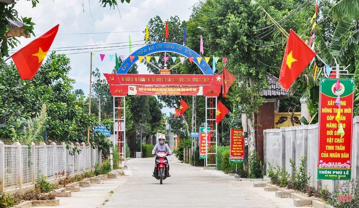 Hà Tĩnh cơ bản đạt các tiêu chí an ninh trật tự và không ngừng hoàn thiện, nâng cao hơn các nội dung về tiêu chí văn hóa, tạo môi trường phát triển bền vững, hài hòa cho các vùng nông thôn.