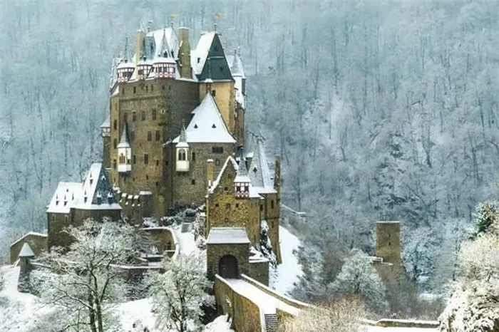 Lâu đài Eltz