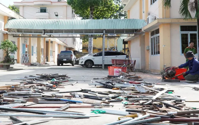 Việc tiêu hủy nhằm làm mất khả năng phục hồi tính năng, tác dụng của các loại vũ khí.