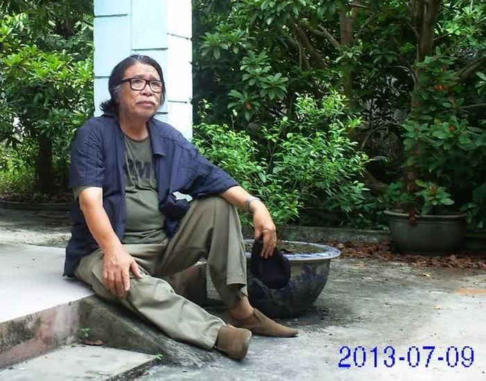 Đạo diễn Thế Ngữ