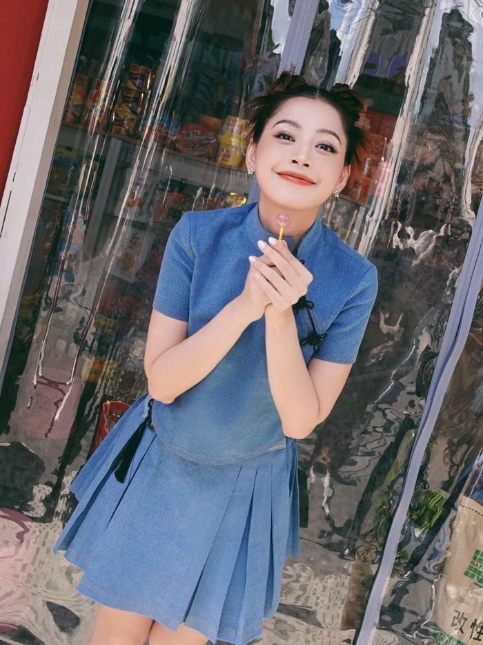 Cách đây không lâu, Chi Pu từng có chia sẻ trên Weibo cá nhân:"Thời gian sắp tới, Chi sẽ hoạt động song song ở cả 2 thị trường Trung Quốc và Việt Nam. Nếu có dự án phù hợp, Chi sẽ sắp xếp thời gian để tham gia. Chi vẫn sẽ tập trung vào các lĩnh vực âm nhạc, điện ảnh, kinh doanh và chương trình thực tế…