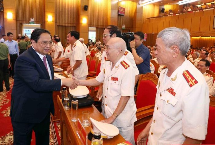 Sáng 17/8/2023, tại Hà Nội, Bộ Công an tổ chức Đại hội thành lập Hội Cựu Công an Nhân dân Việt Nam nhiệm kỳ 2023-2028. Thủ tướng Phạm Minh Chính dự Đại hội. (Ảnh: Phạm Kiên/TTXVN)