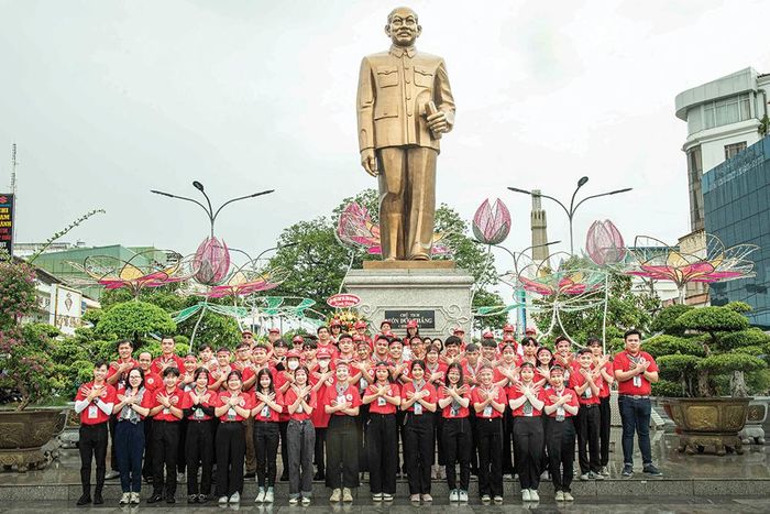 Các tình nguyện viên quyết tâm tuyên truyền, lan tỏa thông điệp tình nguyện hiến máu cứu người