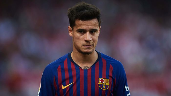 7. Philippe Coutinho, 105 triệu bảng, Liverpool sang Barcelona năm 2018. Có lẽ Barca lúc này vẫn chưa hiểu tại sao họ có thể bỏ ra tới 105 triệu bảng để chiêu mộ một cầu thủ phập phù như Coutinho.