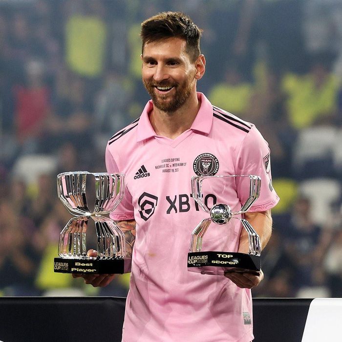 Ngoài danh hiệu chung cùng Inter Miami, Messi còn là Vua phá lưới (10 bàn) và Cầu thủ xuất sắc nhất giải đấu Leagues Cup