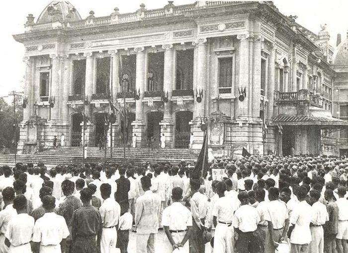 Giỗ Đức Thánh Trần tại Hà Nội