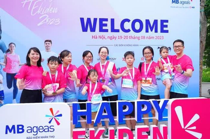 Giải chạy là nơi để các gia đình gắn kết, lan tỏa yêu thương