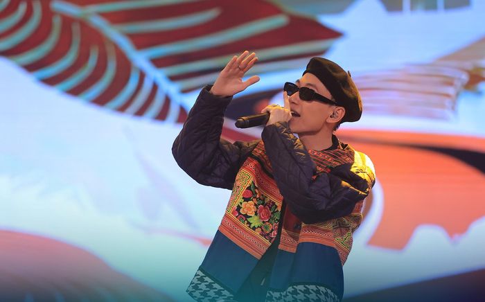 Double2T thể hiện rất tốt ở vòng Bứt phá, nhưng không vượt qua Mikelodic. Theo nguồn tin của Tiền Phong, Double2T là một trong 3 thí sinh được giám khảo quăng nón vàng để cứu. Đó cũng là mong mỏi của nhiều khán giả sau khi chứng kiến Double2T bị loại.