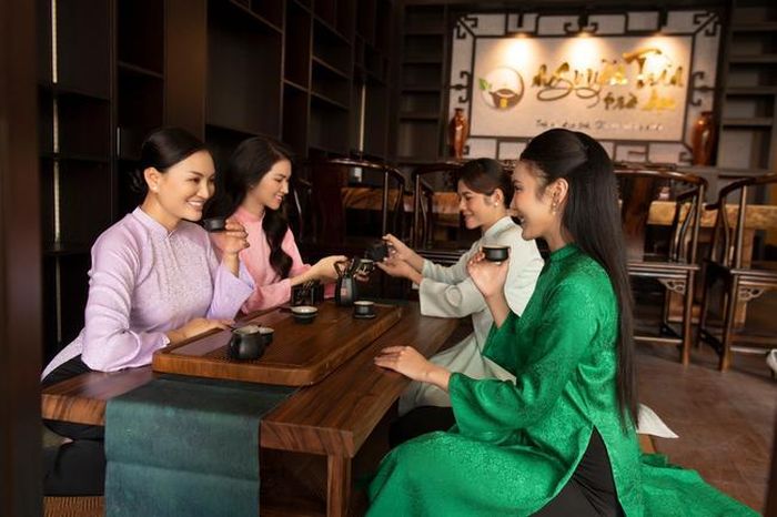 * Ý tưởng nào khiến chị quyết định kinh doanh Trà Đạo Quán?