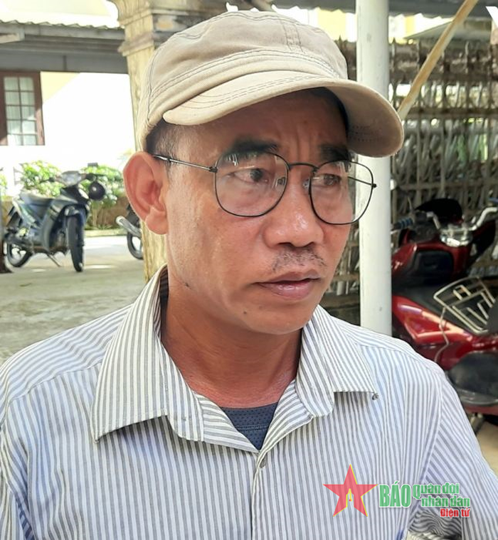  Ông Hồ Văn Vía cho biết sẽ sử dụng tiền hỗ trợ để mua lợn nái.
