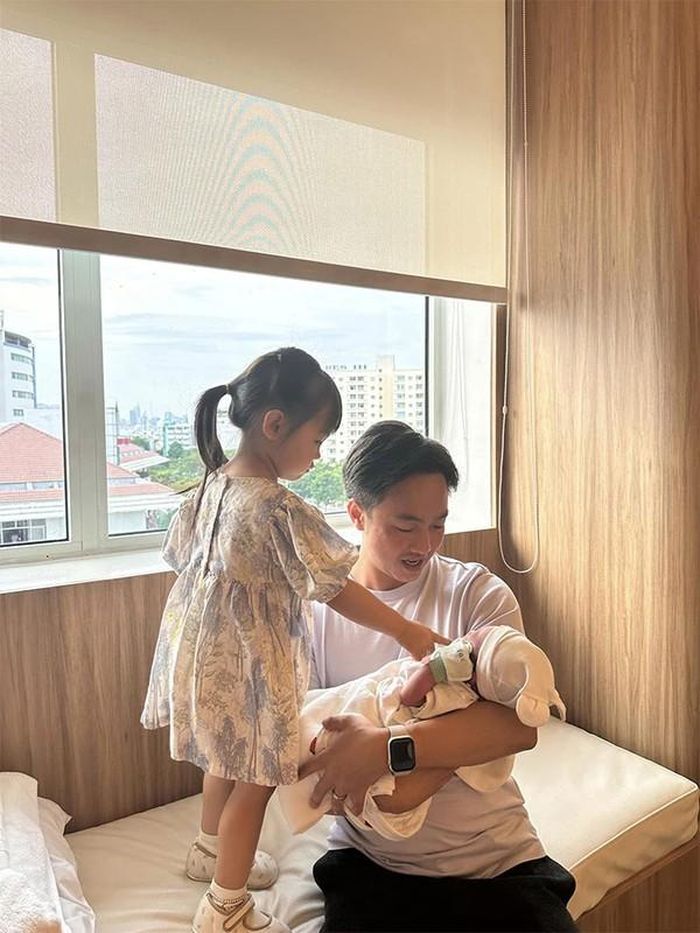 Sutin chào đời ngày 30/5.