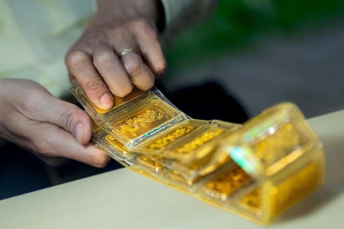 Vàng miếng SJC có thêm 50.000 – 100.000 đồng/lượng, giao dịch trên 68 triệu đồng/lượng.
