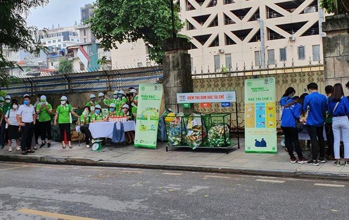 Đã có nhiều chiến dịch tuyên truyền đẩy mạnh việc phân loại rác thải tại nguồn được diễn ra.