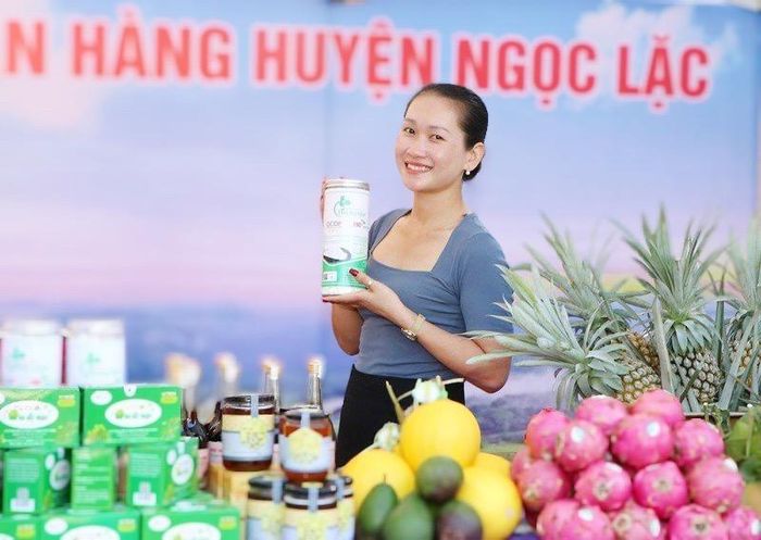 Mỗi sản phẩm đều mang một nhãn hiệu riêng, là thành quả lao động, sáng tạo của các HTX, doanh nghiệp và người dân.