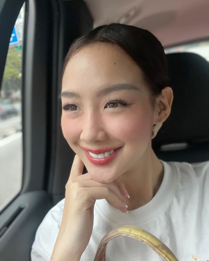 Hoa hậu Bảo Ngọc đi từ thiện cùng Hội Hữu nghị Malaysia - Việt Nam trong ngày lễ Quốc khánh.