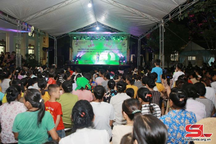 Chương trình nghệ thuật Chào mừng kỷ niệm 78 năm Cách mạng Tháng Tám và Quốc khánh 2/9 tại xã Mường Lang.