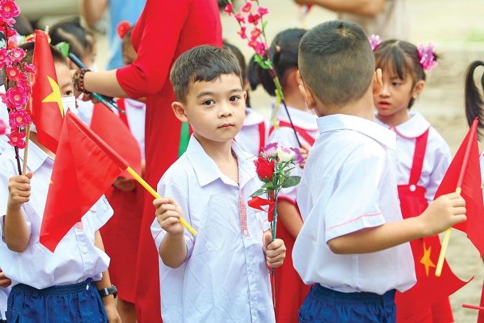 Theo Tổng cục Thống kê, Việt Nam chính thức cán mốc 100 triệu dân vào tháng 4/2023 Ảnh:Thùy Dương