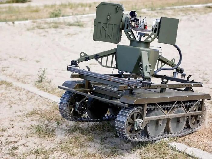Một robot do thám cỡ nhỏ được Ukraine thử nghiệm. Ảnh: X