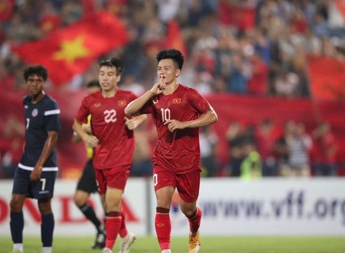 Cầu thủ của PVF-CAND có 1 bàn và 1 kiến tạo cho U23 Việt Nam trước U23 Guam. Ảnh: Hoàng Linh