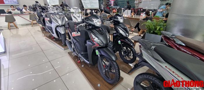 Nhiều ưu đãi hấp dẫn dành cho sinh viên khi mua xe tại các đại lý Honda trong tháng này.