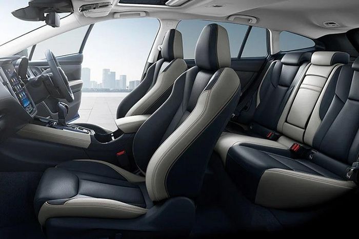 Khoang hành lý của xe có thể tích 561 lít, không thua kém gì Subaru Levorg tiêu chuẩn. "Trái tim" của Subaru Levorg Layback 2024 là động cơ xăng 4 xi-lanh phẳng, tăng áp, dung tích 1.8L tương tự Levorg thông thường.