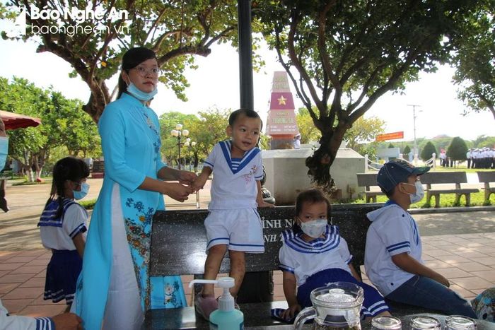  Học sinh Trường Sa. Ảnh: Mai Thắng 