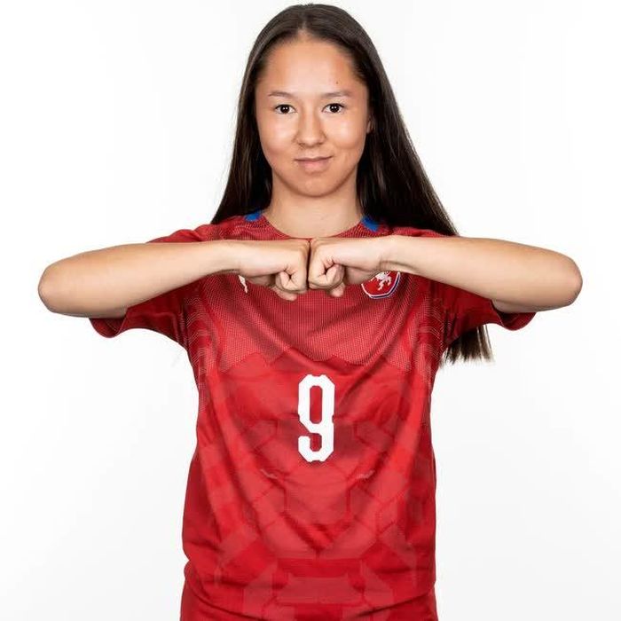 Kim Thanh cũng từng khoác áo các đội U17, U16 và U15 nữ CH Séc