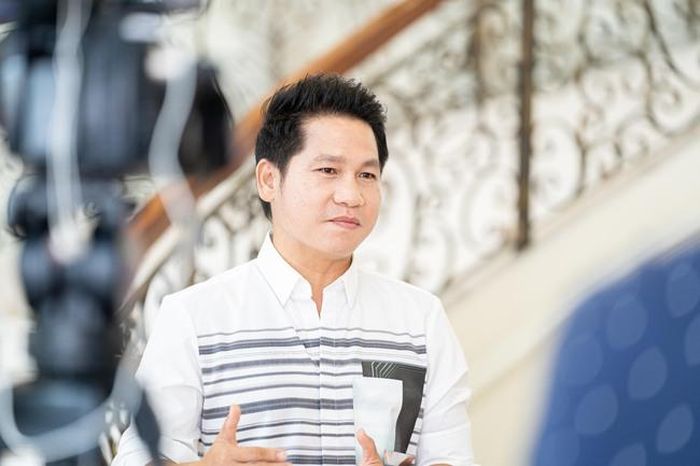 Ca sĩ Trọng Tấn