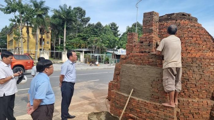 Lò gạch được trưng bày.
