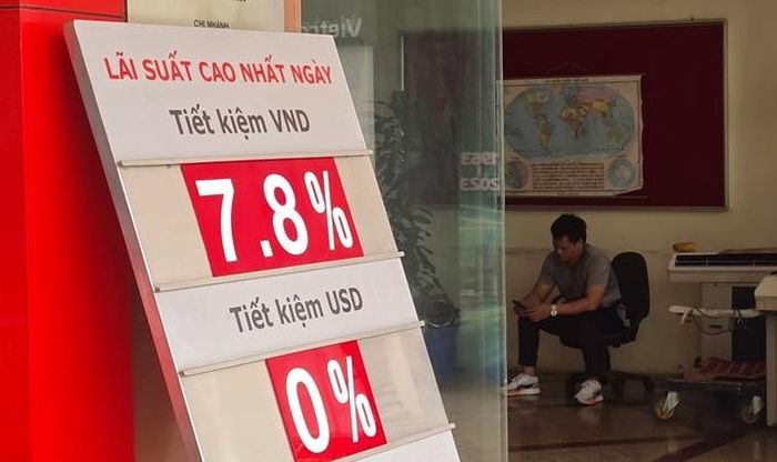Tháng 9 nhiều ngân hàng thông báo giảm lãi suất.