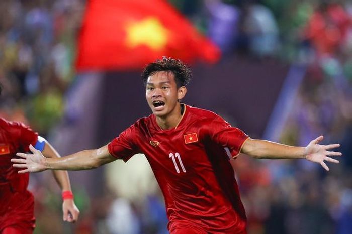 Vĩ Hào tại vòng loại U23 châu Á thường chỉ được vào sân trong hiệp 2 (Ảnh: Hoàng Linh)