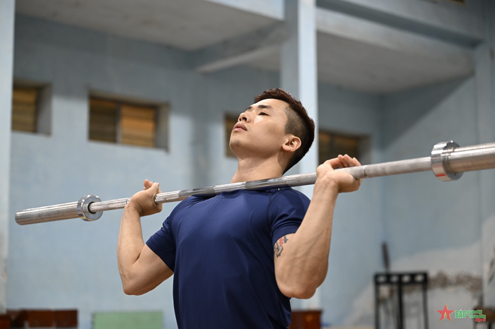 Tại ASIAD 19, Trịnh Văn Vinh được kỳ vọng sẽ giành huy chương đồng tại hạng 61kg nam.