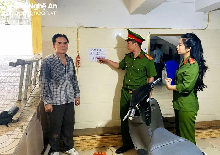  Khu vực sạc xe điện dưới các tầng hầm luôn tiềm ẩn nguy cơ cháy nổ. Ảnh: Q.A 