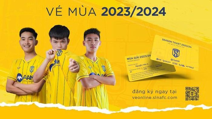 Hồ Văn Cường hiện diện trên poster vé xem cả mùa của SLNA