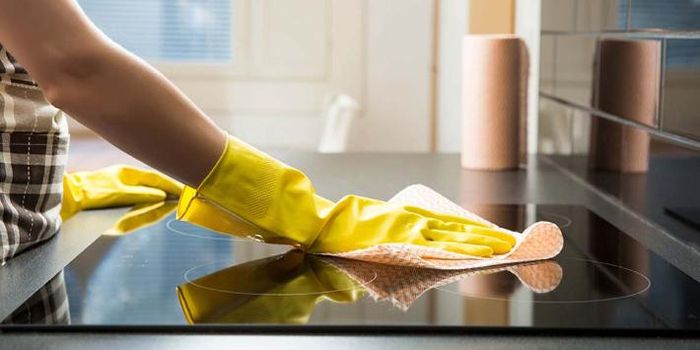 Vệ sinh bếp từ sau khi sử dụng