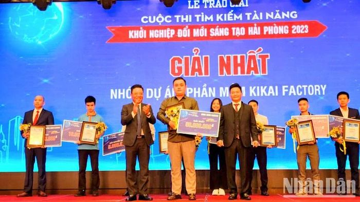 Trao giải thưởng tặng các dự án tham dự cuộc thi "Tìm kiếm tài năng khởi nghiệp đổi mới sáng tạo Hải Phòng năm 2023".