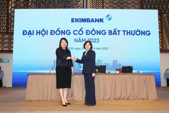 Chủ tịch HĐQT Eximbank Đỗ Hà Phương đề cao sự minh bạch, đoàn kết.