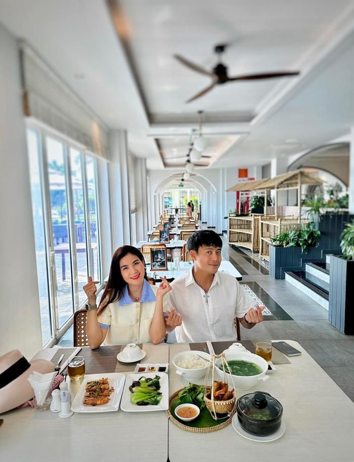 Kha Ly và Thanh Duy luôn cố gắng dành thời gian cho đối phương sau khi hoàn thành công việc