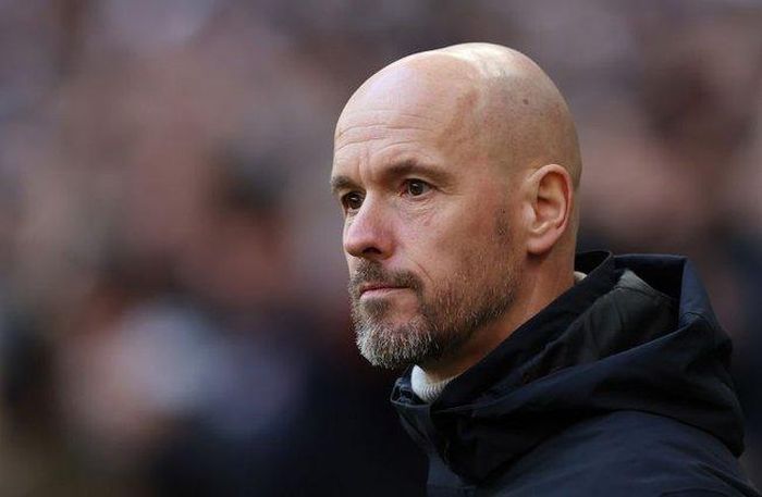 HLV Erik Ten Hag khẳng định không hối tiếc vì mua hụt Harry Kane