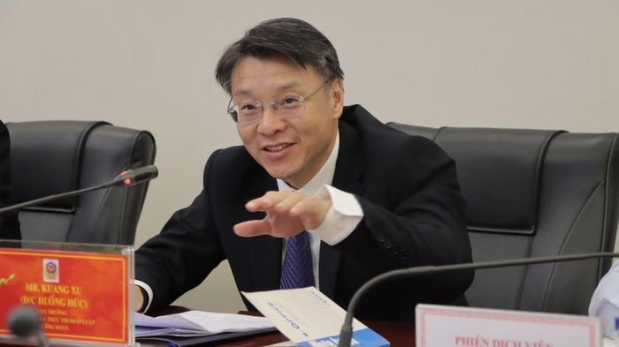 Ông Huống Húc, Cục trưởng Cục Thanh tra thực thi pháp luật phát biểu tại tọa đàm